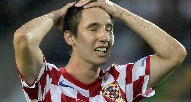 Za selekcije Hrvatske je odigrao 60 utakmica, a sad igra za drugu reprezentaciju