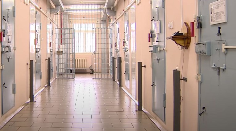 Skoro pola lažnih pozivnih centara u Rusiji smješteno je u zatvorima
