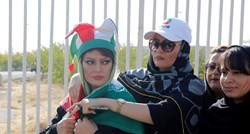 Navijačice platile kartu za utakmicu Irana, zaštitari ih tjerali suzavcem