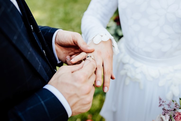 Psiholog: Svi parovi trebaju naučiti dvije stvari prije braka