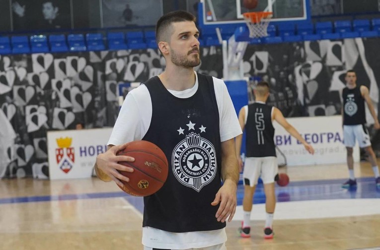 Zaustavljen dolazak košarkaša u Zadar jer je Srbin?