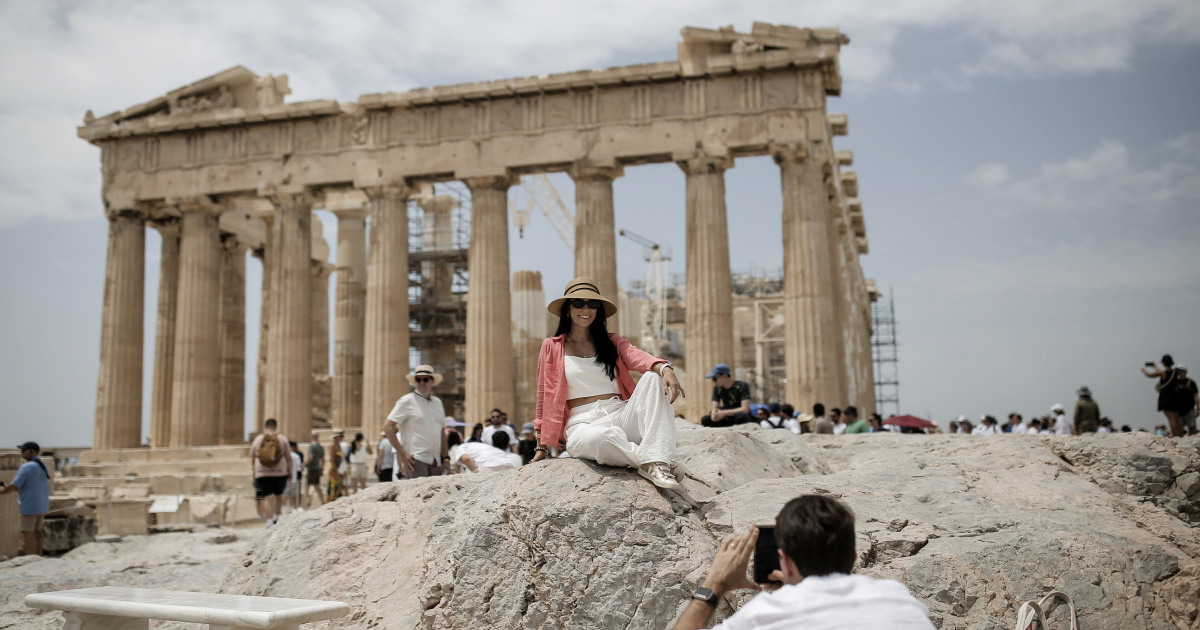 Atena uvodi drastične mjere protiv prevelikog broja turista