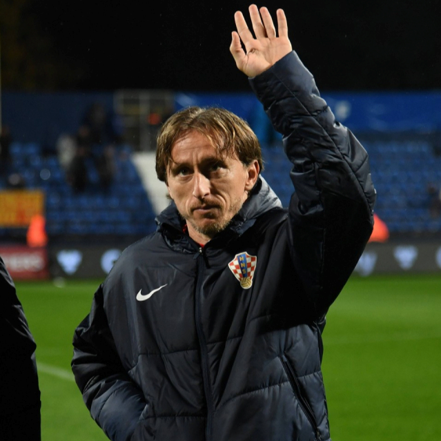 Modrić: Nisam shvatio da je pljesak upućen meni. Za naježiti se