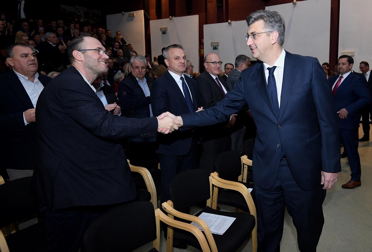 Stier odbrusio Plenkoviću zbog Kovača: "HDZ nije vlasništvo jedne osobe"