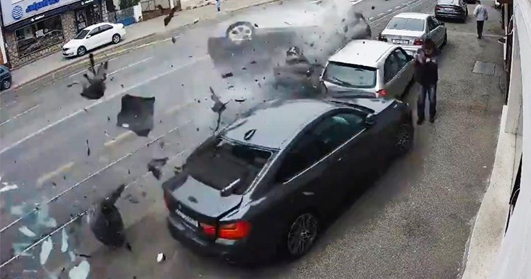 VIDEO Ovo je trenutak nesreće u Dubravi, pješaci jedva izbjegli stravičan udar