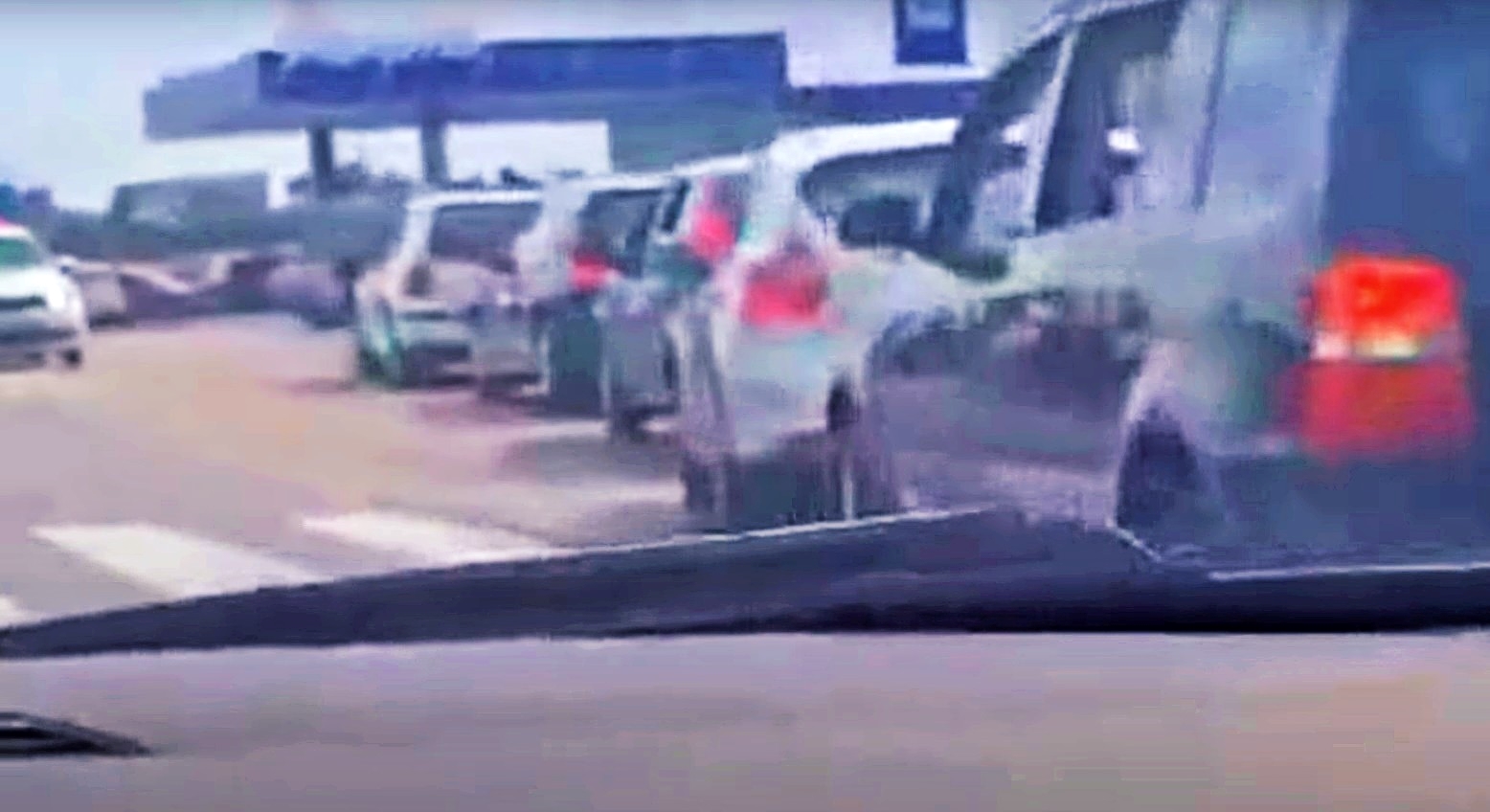 Benzinska u BiH ima puno niže cijene goriva od ostalih, stvorio se kilometarski red