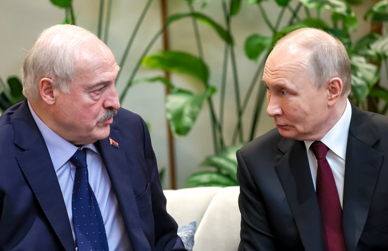 Moskva navodno pritišće Lukašenka zbog Ukrajine. Stigla reakcija Kremlja