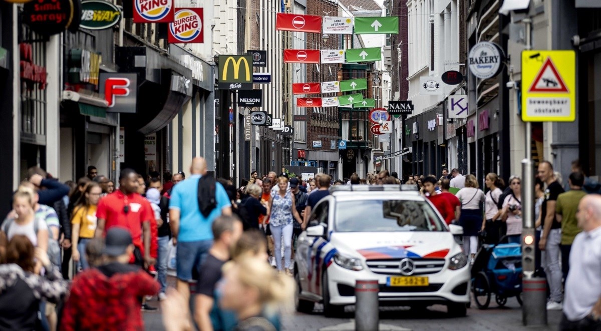 Amsterdam zbog masovnog turizma ograničava broj noćenja