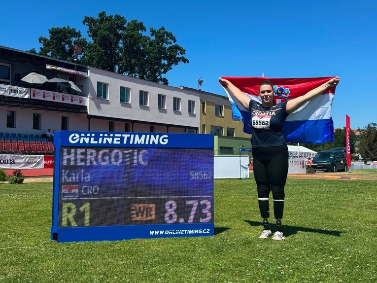 Hrvatska paraolimpijka Karla Hergotić postavila svjetski rekord u bacanju kugle