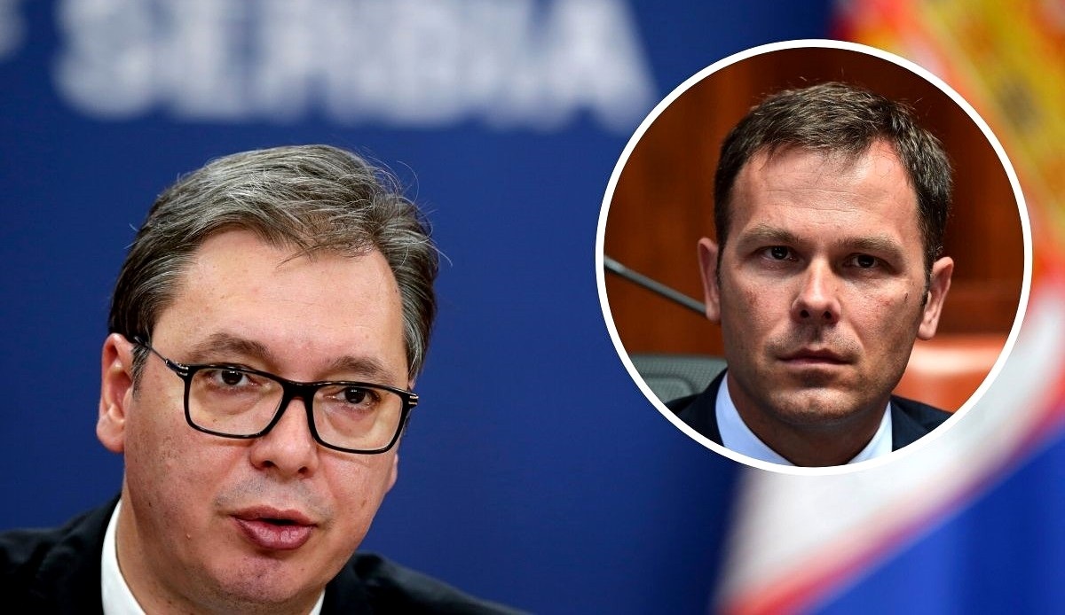 Vučić brani ministra koji je plagirao doktorat