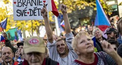 U tri dana dva golema prosvjeda, za i protiv Rusije. Što se to događa u Češkoj?