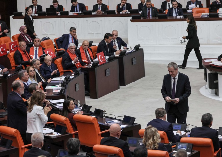Turski parlament odobrio zakon koji bi mogao unaprijediti mirovni proces s PKK-om