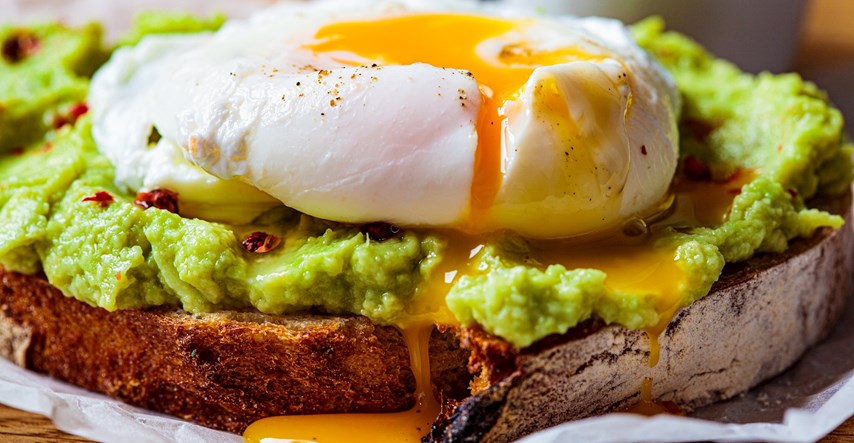 Kako poširati jaje a da ne izgubite živce? Znamo super trik
