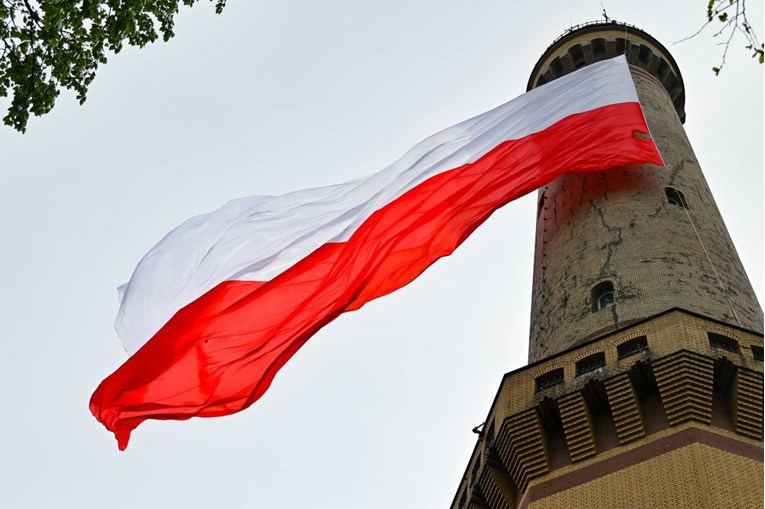 U Poljskoj nikad manje rođene djece i nikad više muškaraca koji se odlučuju na vazektomiju