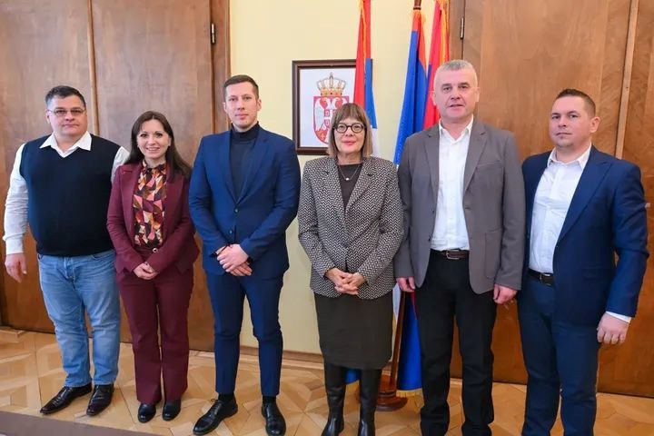 Predstavnik Hrvata kod šefice vlade Vojvodine: Lojalni smo, poštujemo institucije Srbije