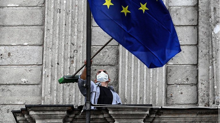 EU je predstavila plan za spas ekonomije. Četiri zemlje bi ga mogle upropastiti