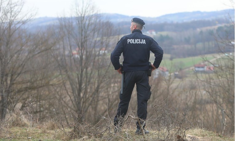 Kod Umaga uhvaćeni Bjelorusi koji su krijumčarili migrante, dignuta kaznena prijava