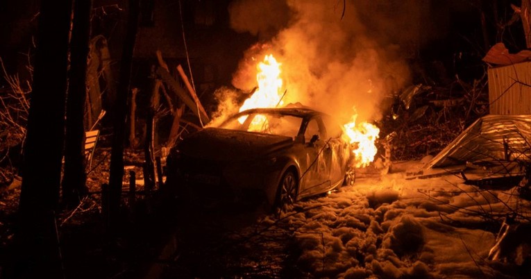 Napad dronovima na Harkiv i Kijev, 26 ozlijeđenih. "Napali su kafiće, zgrade..." 