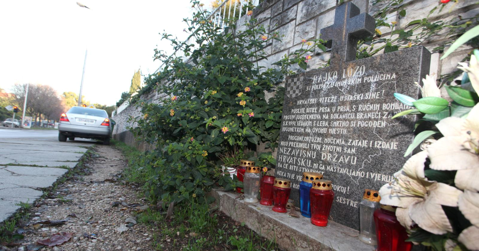 Uklonjena spomen-ploča branitelju na kojoj je pisalo "ustaški sin", zasad nema nove