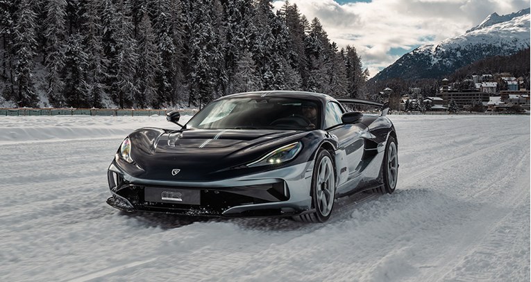 Limitirana serija Nevere je rasprodana momentalno. U St. Moritzu isporučena prva