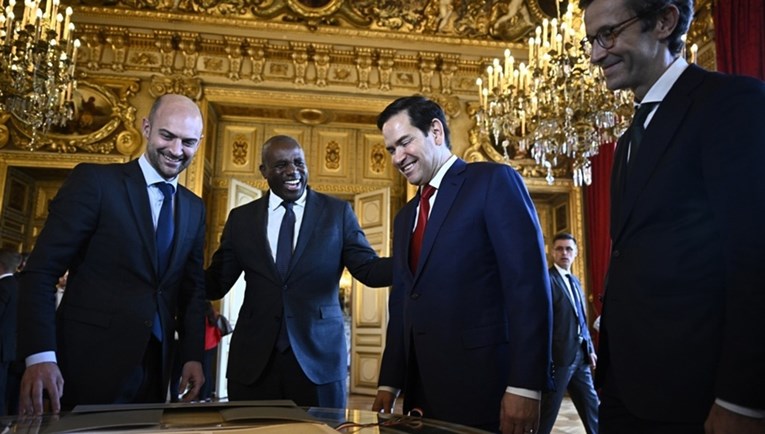 Šefovi diplomacija NATO članica sastaju se u Turskoj. Traže se veća ulaganja u obranu