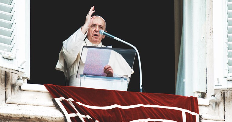 Papa Franjo: Ogovaranje i blebetanje je užasnije zlo od koronavirusa