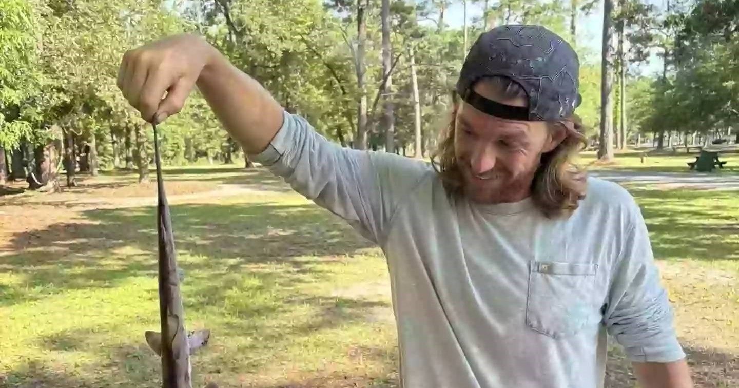 S neba mu na glavu pala beba morskog psa