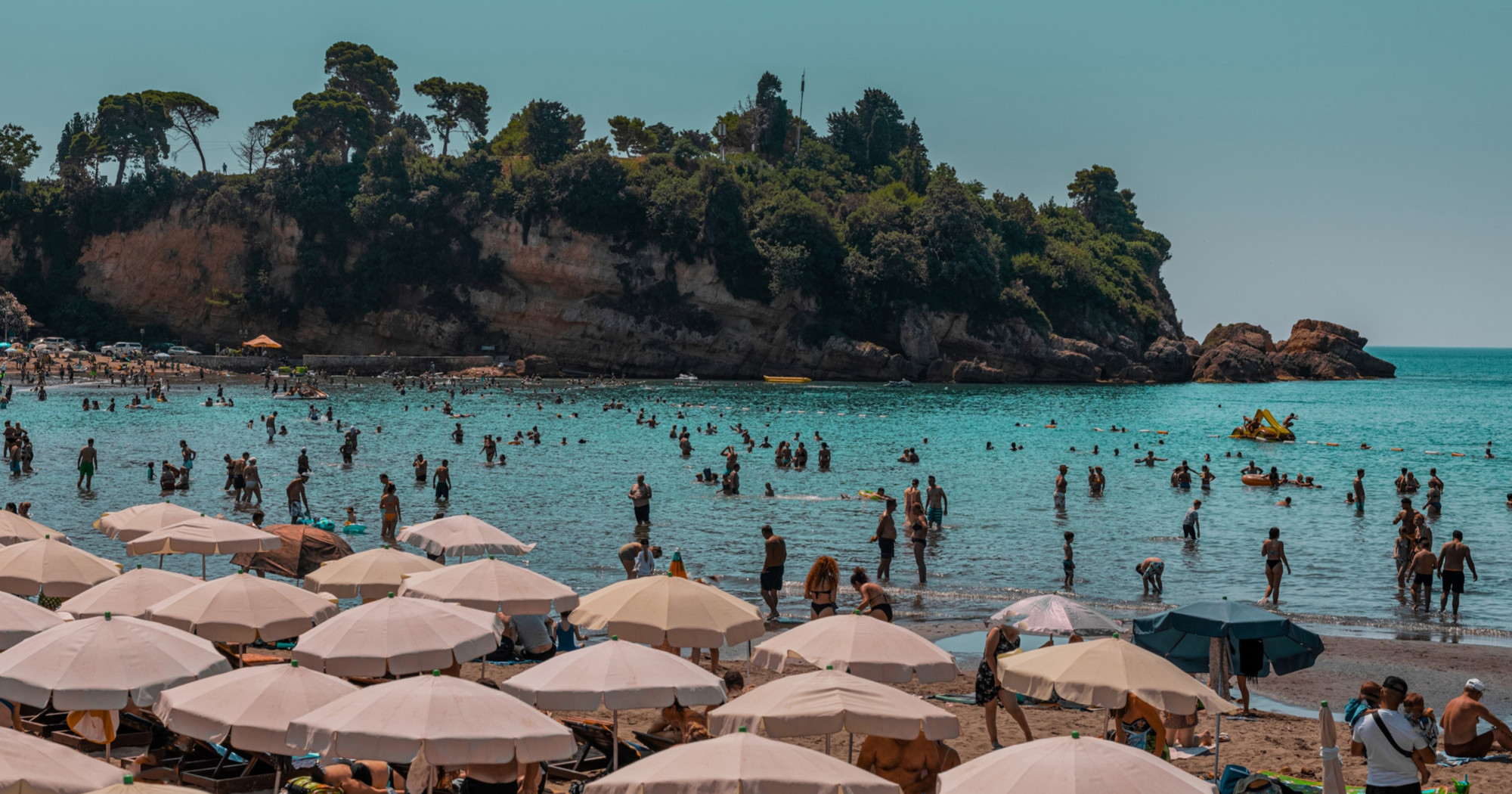 Crna Gora uvela nova pravila ponašanja za turiste, propisane su i kazne