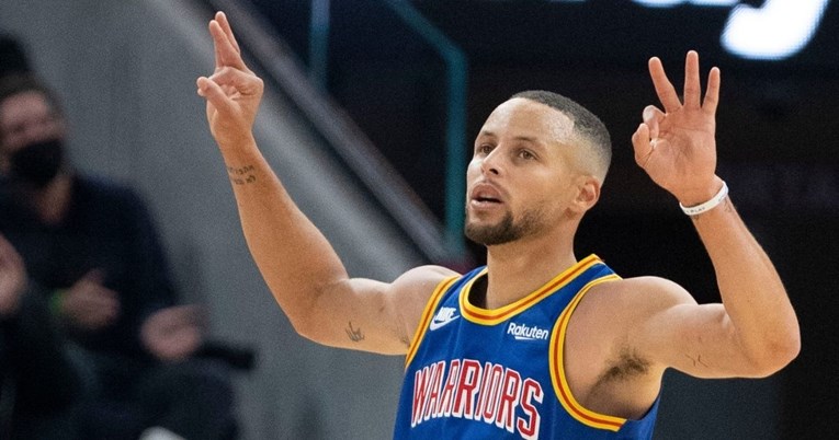 VIDEO Curry povijesnom izvedbom donio Warriorsima devetu pobjedu u 10 utakmica