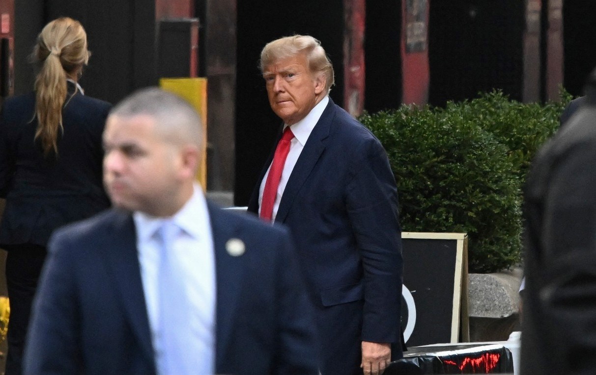 Trump se prvi put danas oglasio. Bijesan je, cijela objava je u caps locku