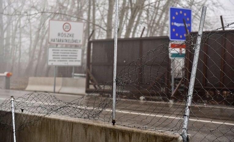 Otvorena granica za Srbe i Mađare koji rade u blizini granice