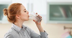 Evo što se događa s našim tijelom kada pijemo hladnu vodu