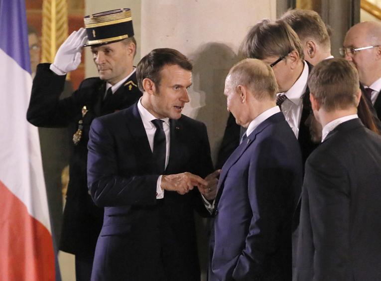 Macron predlaže zaokret Europe prema Putinu. Kremlj: Impresionirani smo