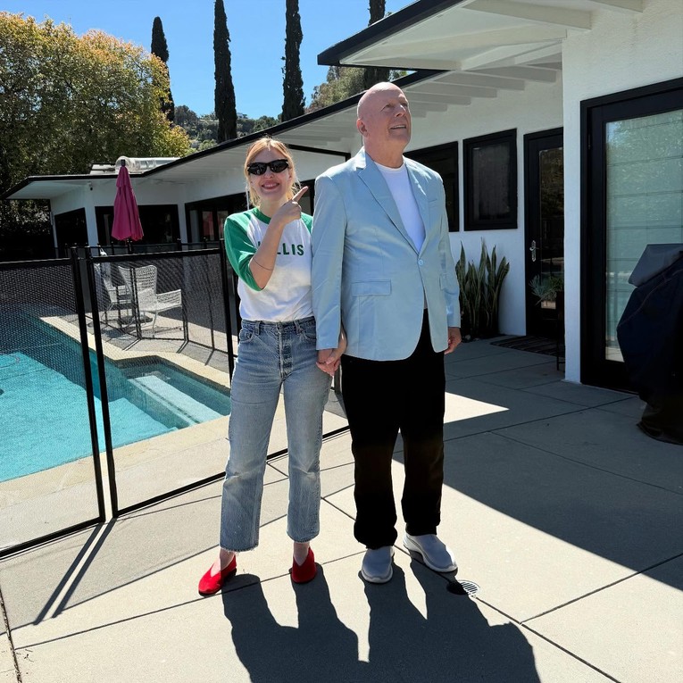 Bruce Willis bio je na vjenčanju kćeri, objavljena njegova rijetka fotografija
