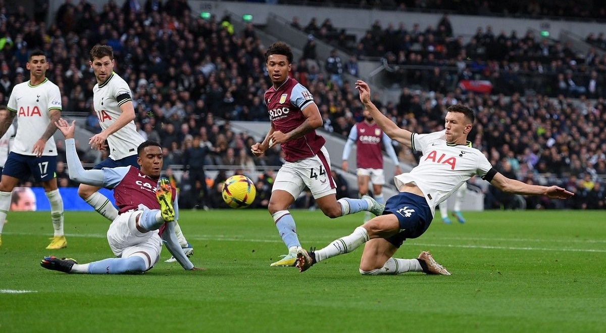 TOTTENHAM - VILLA 0:2 Perišić sjajno počeo pa razočarao u iznenađujućem porazu