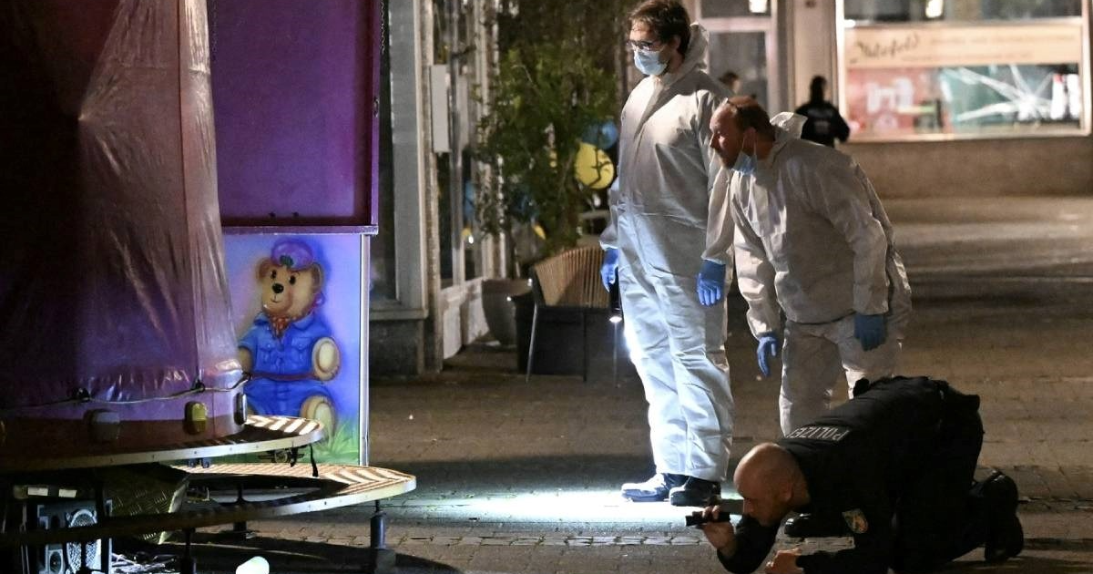 Svjedoci napada u Njemačkoj: Izgledao je kao Arap, ciljano je ljude ubadao u vrat