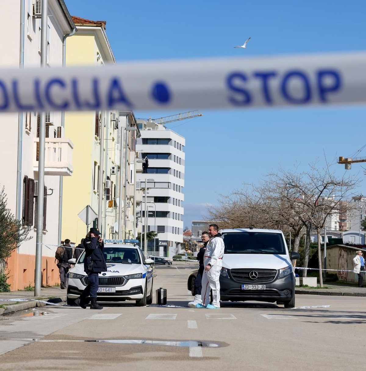 Detalji ubojstva u Zadru. Ranjeni mladić pobjegao iz stana i srušio se, nađen ubojica