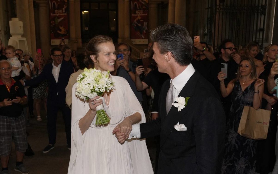 Eva Herzigova (53) udala se nakon 25 godina veze, osvanule fotke s vjenčanja