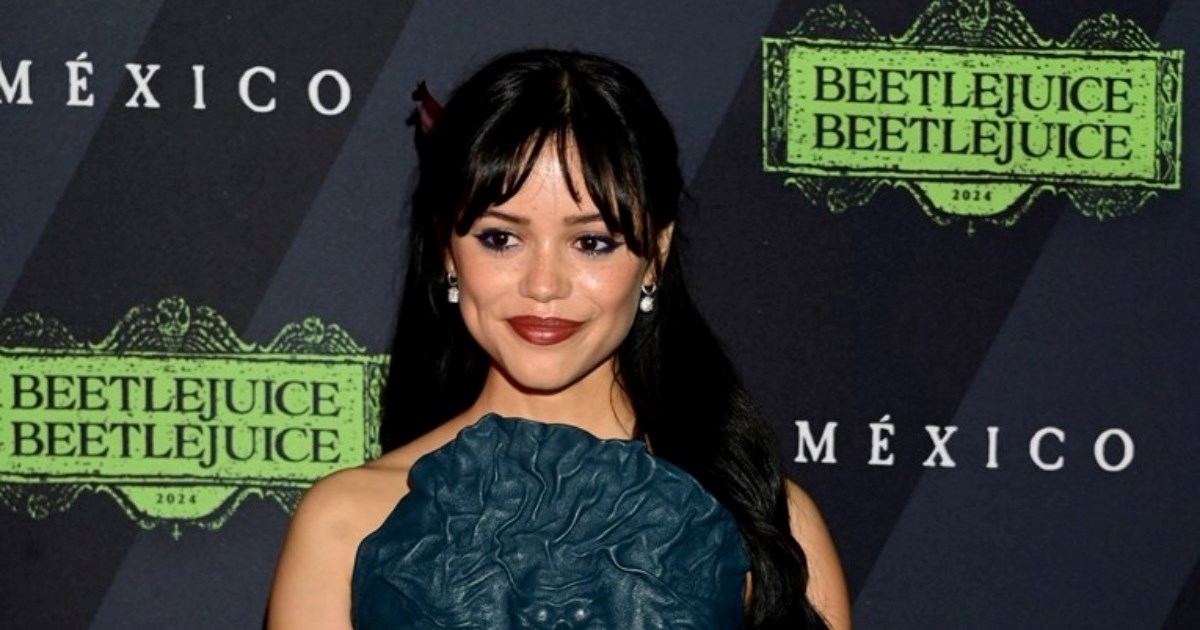 Jenna Ortega nosi manikuru kakva će biti hit ove jeseni