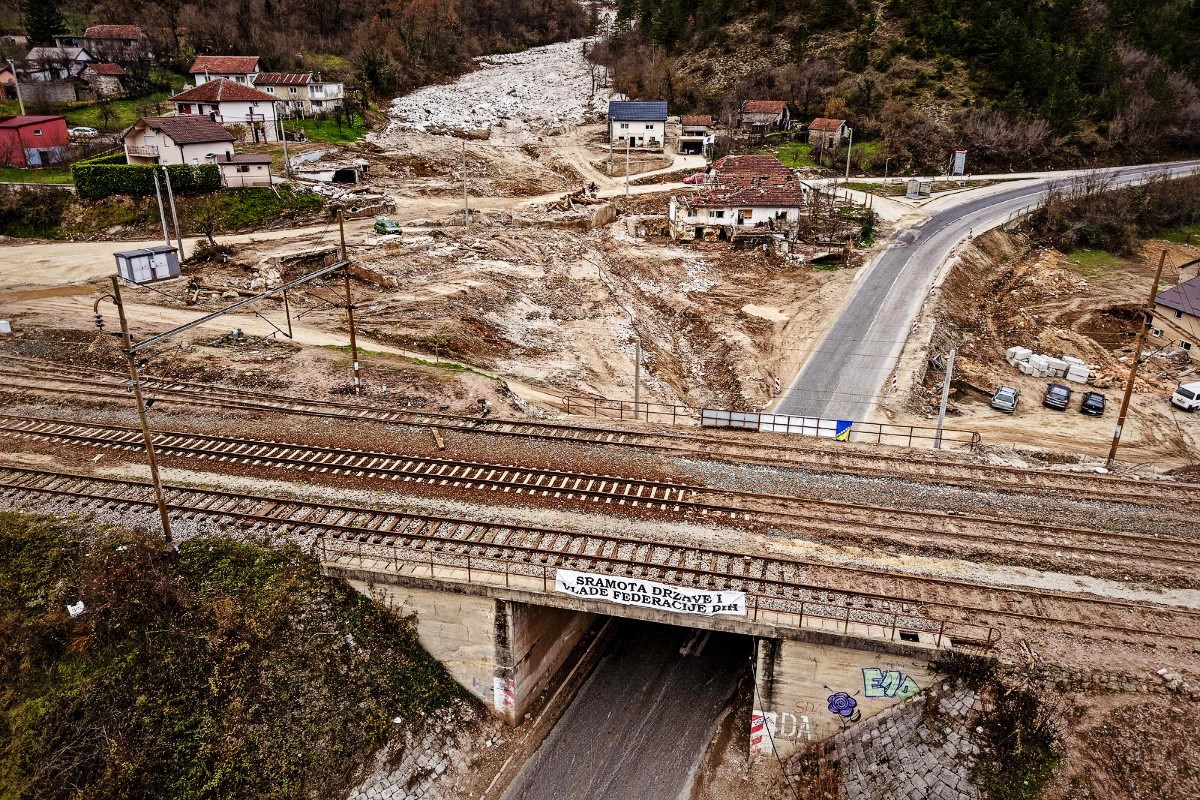 Ni 30 godina nakon rata željeznica u BiH nije obnovljena