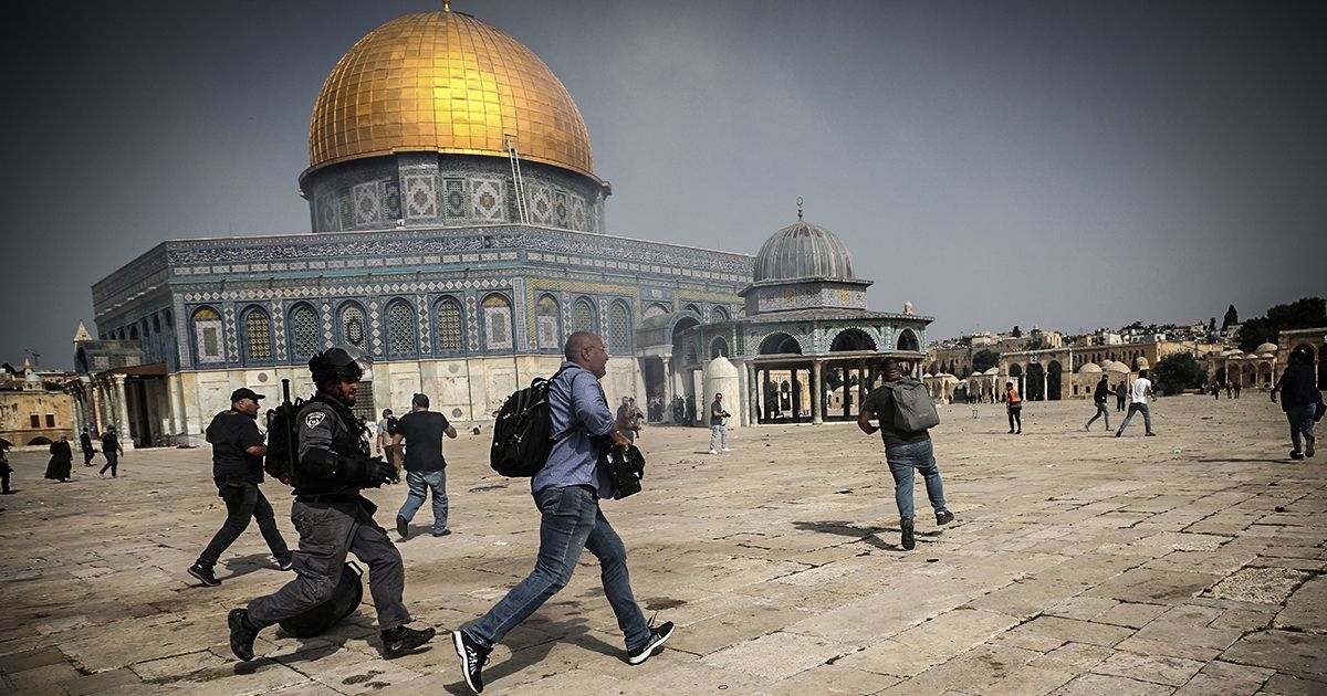 Izraelci i Palestinci se opet ubijaju zbog Jeruzalema. Zašto je taj grad tako bitan?
