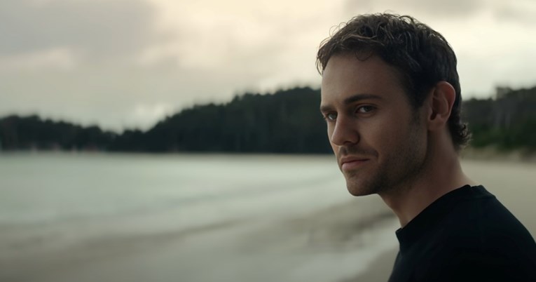 The Survivors je serija koju ćete progutati u jednom vikendu