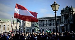 Veliki prosvjed u Beču protiv novih mjera, došlo oko 35 tisuća ljudi