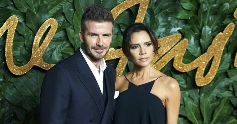 Beckhamovi obilježili godišnjicu braka fotkama svojih najboljih modnih trenutaka