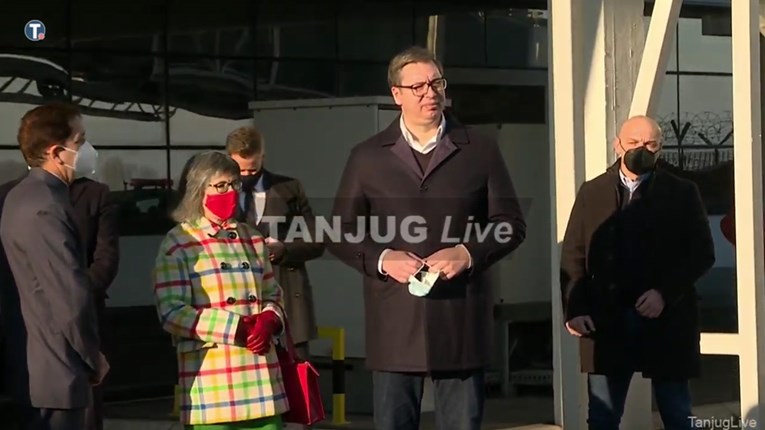 VIDEO U Srbiju stigla AstraZeneca, Vučić se obratio javnosti