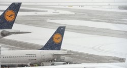 Minhenski aerodrom otkazao preko stotinu letova zbog snijega