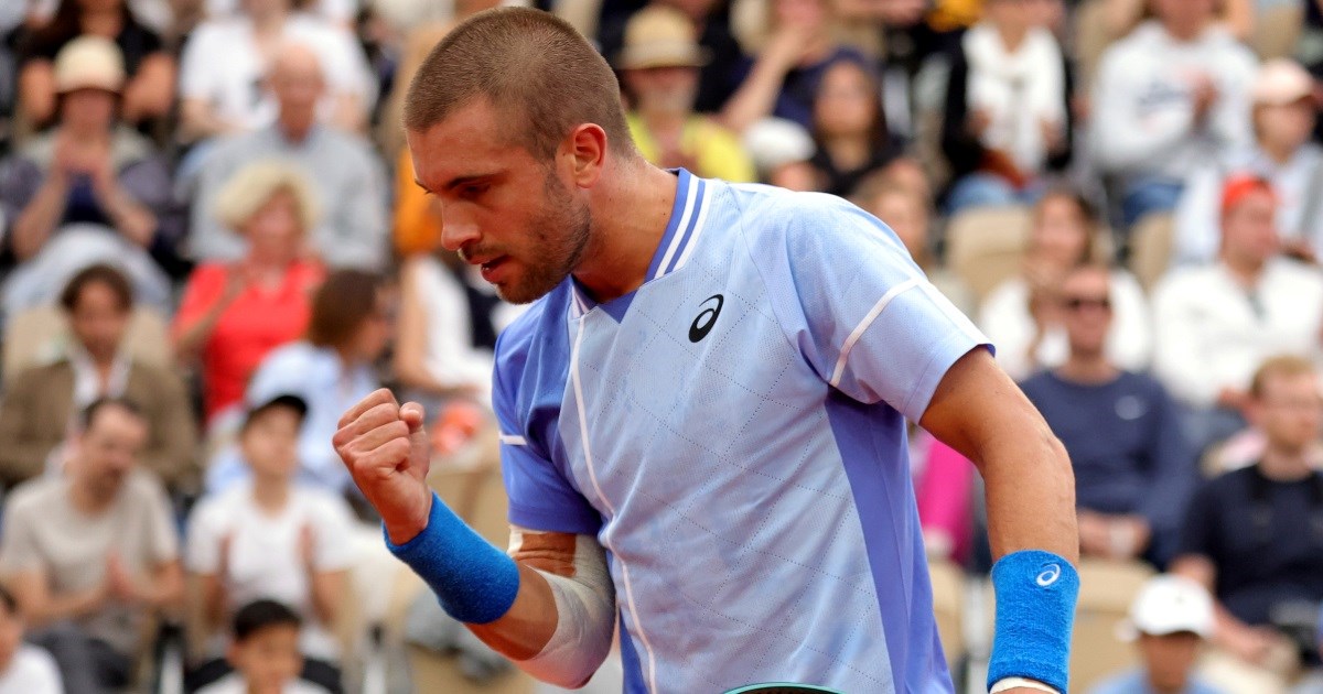 Borna Ćorić pobjedom prošao u četvrtfinale Challenger turnira u Lyonu