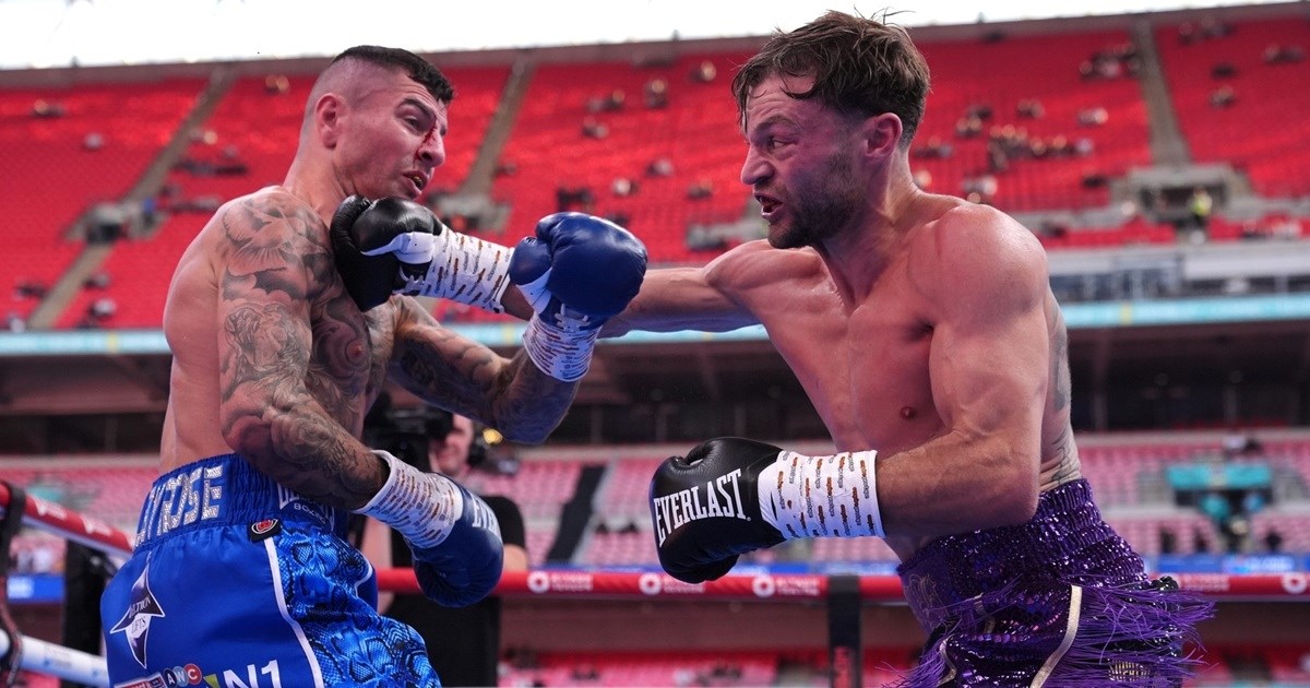 Do prije dva dana radio je kao električar, a u subotu će se boriti za svjetsku titulu