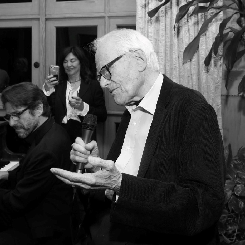 Oscarom nagrađeni tekstopisac Alan Bergman umro u dobi od 99 godina