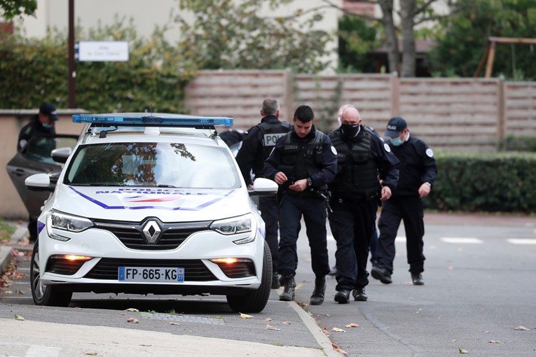 Ubojica trojice policajaca u Francuskoj pronađen mrtav